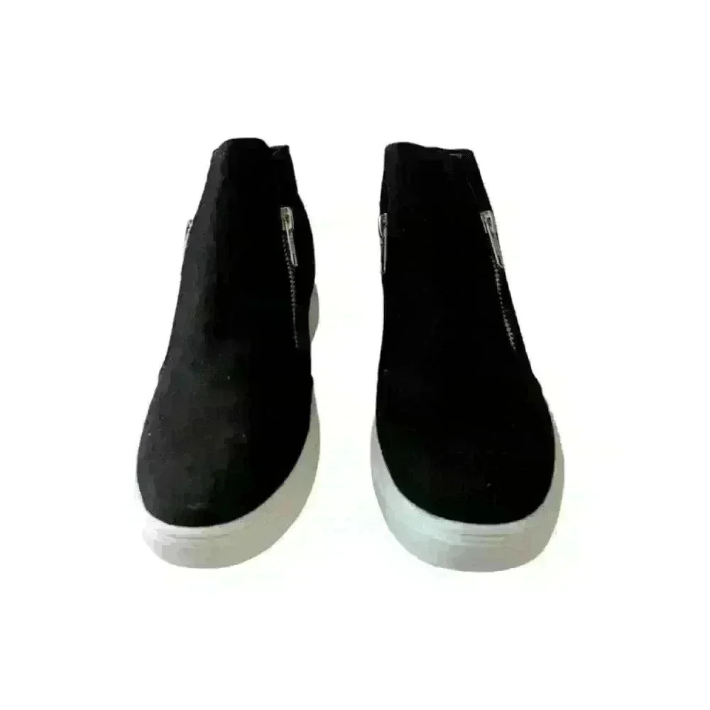 CUSHIONAIRE Women's Hart Hidden Wedge Sneaker Size 7M - Picture 3 of 9